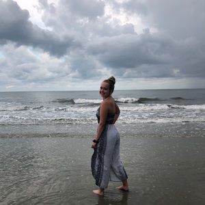 Meet your Posher, Casey